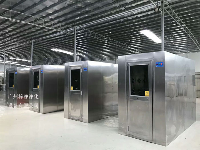 風(fēng)淋室吹風(fēng)時(shí)間沒(méi)有統(tǒng)一的規(guī)定，但通常建議吹風(fēng)時(shí)間在20秒至30秒之間。