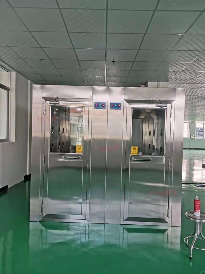 潔凈室風淋室安裝現場實拍圖