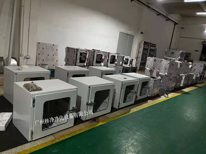 傳遞窗塵埃粒子計數(shù)器是用于檢測傳遞窗進出口塵埃粒子濃度的關(guān)鍵設(shè)備