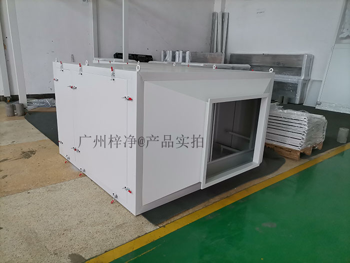 空氣過濾箱，也被稱為凈化過濾風(fēng)箱或者新風(fēng)過濾箱