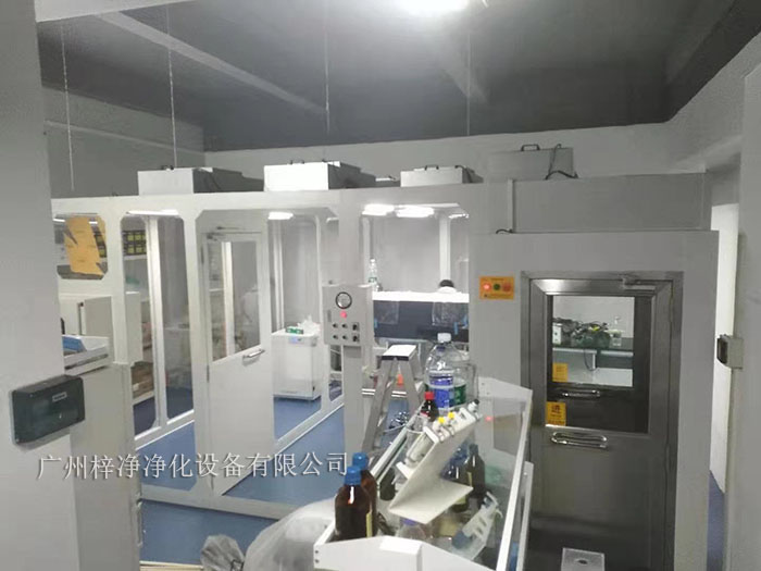 風淋室、傳遞窗、潔凈棚在半導體行業無塵室的要求